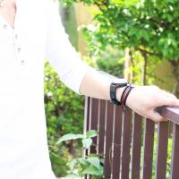 レザーフックブレスレット